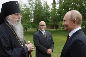 Православний архієпископ попросив вибачення за зустріч із Путіним