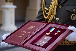 Президент підписав вісім указів про присвоєння звання Героя України