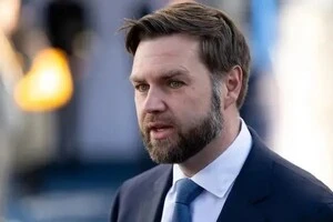 Венс заявив, що його обурюює продовження війни 