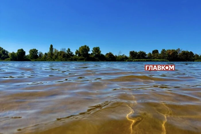 Переважно ясно, подекуди короткочасні дощі: погода на 25 серпня