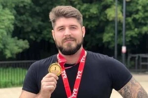 Російський спортсмен зник безвісти під час запливу в Босфорі