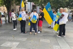 Українці вийшли на вулиці у десятках міст Європи, щоб нагадати світові один факт (фото)