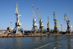 Україна закликає посилити санкції проти Росії за «легалізацію» портів Маріуполя та Бердянська