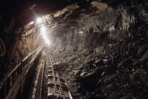 Під землею опинилися заблокованими 148 гірників, яких вже визволили