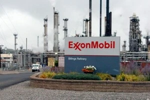 Гендиректор ExxonMobil Даррен Вудс особисто обговорював можливе повернення до Росії з Трампом