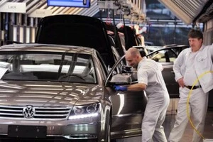 Через електромобілі та тарифи німецький автопром втратив понад 50 тис. робочих місць