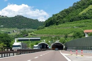 Основна увага в цьому проєкті приділяється ділянці Паола-Козенца, яка охоплюватиме приблизно 22,2 км 