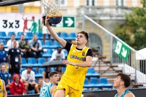 Богдан є вихованцем дніпровської СДЮСШОР-5