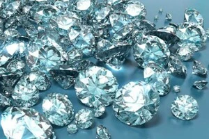 США послабили обмеження на імпорт російських алмазів