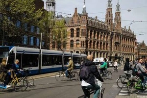 Чи варто переходити на чотириденний робочий тиждень? Досвід однієї з найзаможніших країн ЄС