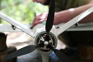 На Донеччині дрон «Азова» зафіксував убивство жителя, вчинене російським військовим