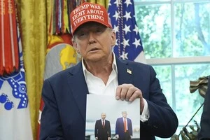 Трамп серйозно розглядає можливість відійти від дипломатичних зусиль щодо війни в Україні 