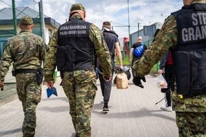 Рішення про примусове повернення було ухвалено, зокрема, на підставі статті 302 Закону «Про іноземців»