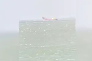 Вибух в Одесі: судно пошкоджене через міну (відео)