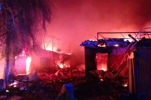 Атака на українські міста, мітинги у США: головне за ніч