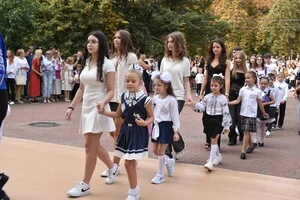 Коли канікули та останній дзвоник? Влада Києва оприлюднила структуру навчального року