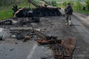 РФ з початку повномасштабної війни втратила в Україні 11157 танків