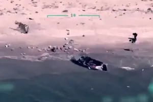 Українські бійці знищили швидкісний катер з окупантами на борту (відео)