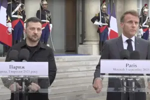 Візит Зеленського до Франції, масштабний військовий парад у Китаї. Головне за 3 вересня