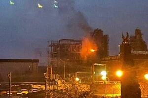 Пожежа внаслідок атаки дронів на НПЗ на території Татарстан