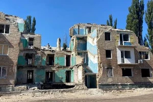 Голова КМВА повідомив, що буде зі зруйнованим РФ будинком на Дарниці 