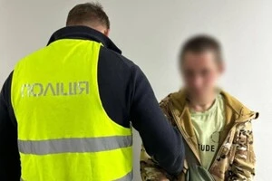 Зловмисник на час слідства перебуватиме під вартою, йому загрожує до 10 років позбавлення волі
