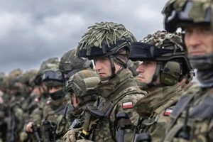 Польща не планує брати участь у розміщенні військ на території України в рамках гарантій безпеки
