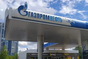 Російська влада запровадила повну заборону на експорт бензину