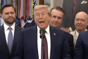 Раніше Трамп казав, що Китай, Росія та Північна Корея планують змову проти США