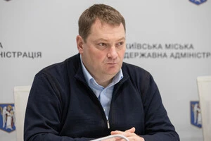  18 липня суд відсторонив від посади на два місяці і запровадив нічний домашній арешт директора Департаменту транспортної інфраструктури КМДА Руслана Кандибора