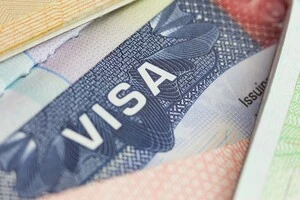 США посилили обмеження для отримання неімміграційних віз
