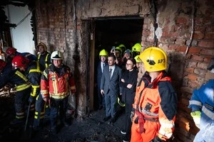 Невдовзі почнуться роботи із перекриття даху урядової будівлі