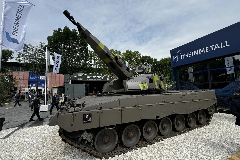 Skyranger: супервбивця дронів та ракет. Що відомо про нову систему ППО, яку отримає Україна