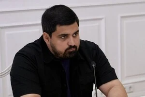Начальник КМВАї Тимур Ткаченко провів нараду, основною темою якої була поява у столиці мобільних укриттів