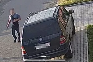 Дочекався і напав з ножем: прокуратура оприлюднила деталі вбивства школярів у Шаргороді