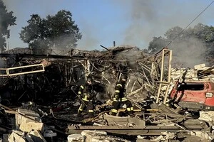 Окупанти атакували Суми безпілотниками