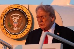 Журналісти наголошують, що в політиці США забагато неоднозначності