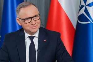 Експрезидент Польщі Дуда пояснив, чому для збиття дронів підняли дорогі літаки