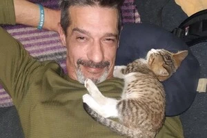 Український актор та телеведучий Максим Неліпа загинув на фронті. Йому було 48 років