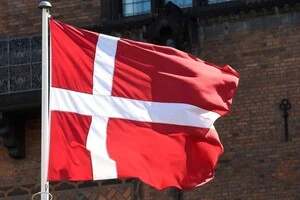 Уряд Данії хоче пришвидшити будівництво заводу