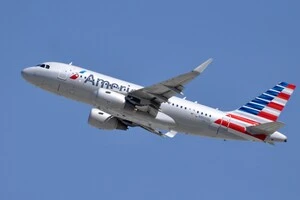 Пілотів American Airlines відсторонили за святкування вбивства Чарлі Кірка