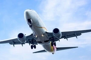 Майже 30 годин у повітрі: куди летітиме найдовший авіарейс і хто його запускає