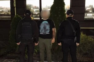 В Ірпені чоловік погрожував гранатою колишній через подарований телефон