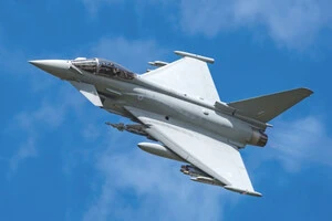 Британія перекидає у Польщу винищувачі Typhoon після атаки російських БпЛА