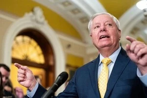 Сенатор заявив, що «наслідки мають бути і будуть»