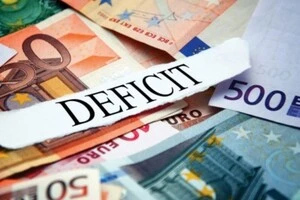 Франція скасує привілеї для колишніх урядовців