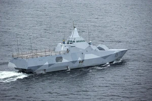 Кораблі НАТО провели спецоперацію через підозріле російське судно біля берегів Швеції