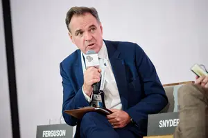 Фергюсон звернув увагу на помилки попередніх адміністрацій США