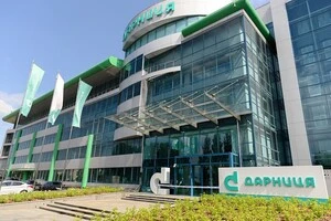 У «Дарниці» великі проблеми: відомий виробник ліків скорочує виробництво і людей