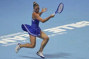 Поєдинок між Костюк і 51-ю ракеткою світу Бузас Манейро відкривав матчеву дуель